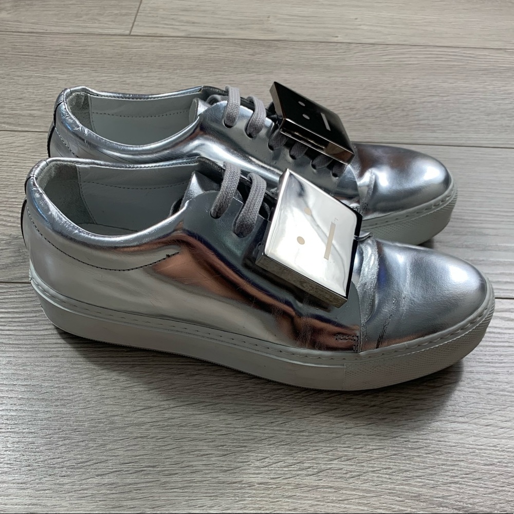 Acne Studios Silver Metallic "Adriana" Face Sneakers - Picture 12 of 15